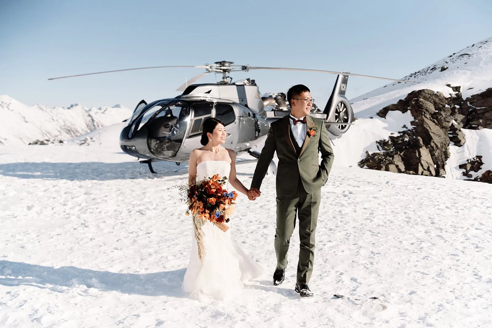 Queenstown New Zealand Elopement Wedding Photographer - Keywords: queenstown wedding photographer, helicopter