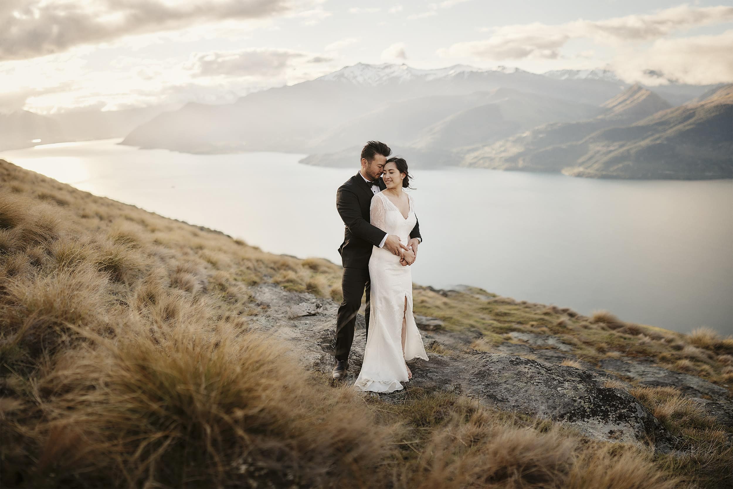 Julie & Khoa's Queenstown NZ Heli Pre-Wedding Shoot