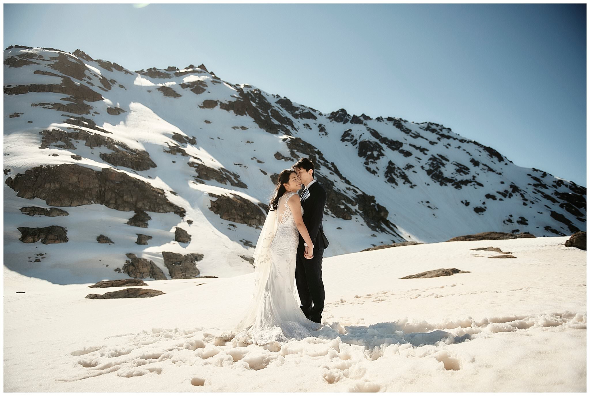 Niklas & Rebecca's Queenstown New Zealand Heli Pre-Wedding Shoot
