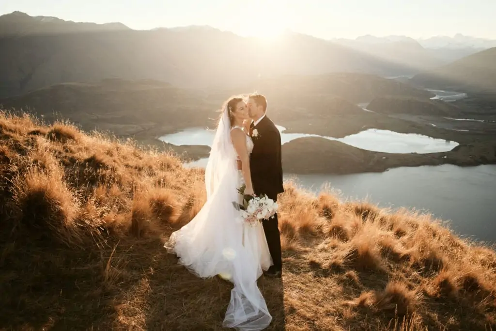 Ashleigh & Anthony's Coromandel Peak Wanaka Heli-Wedding Elopement - New Zealand Wedding Photographer