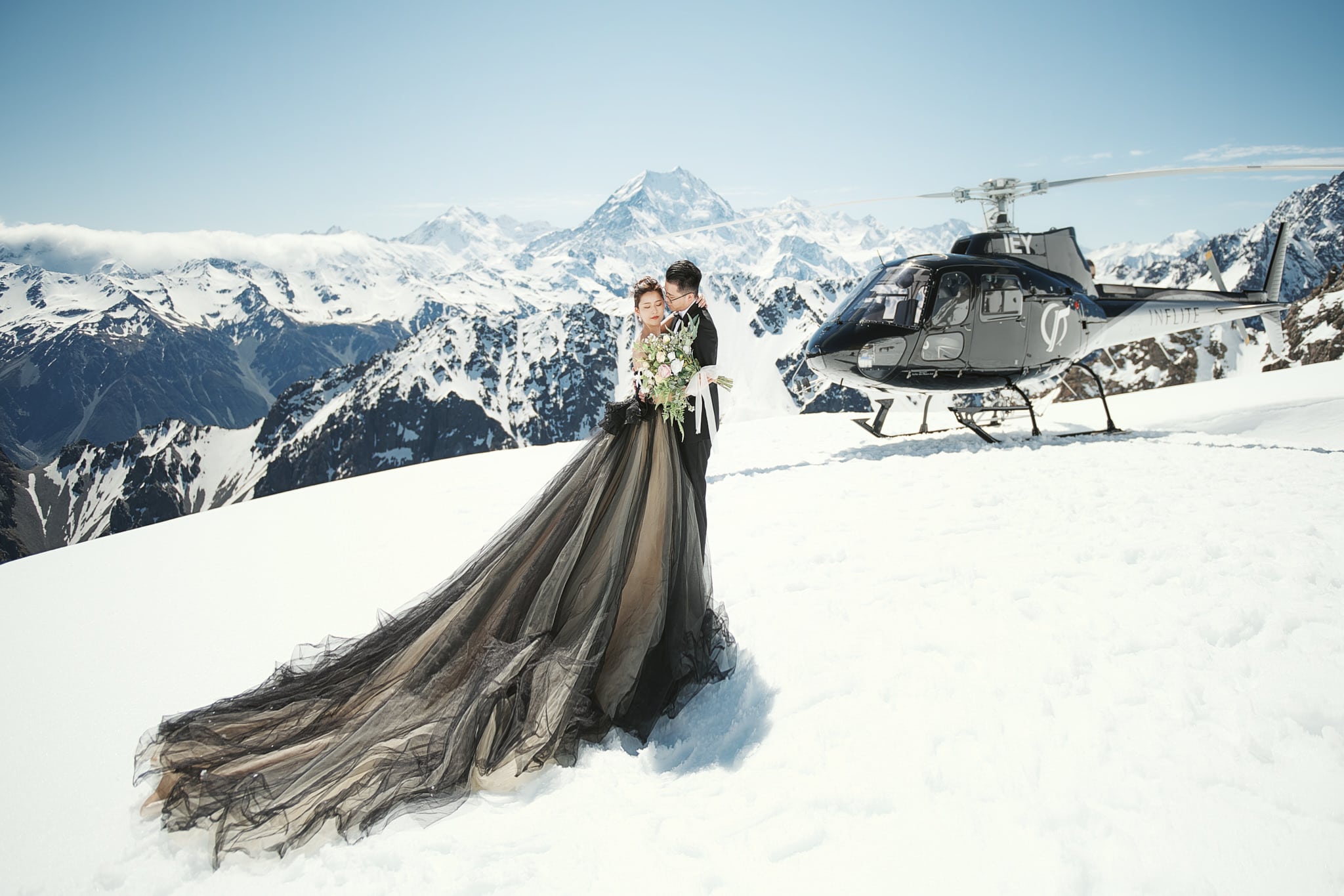 Hayley & Ryan's NZ Pre-Wedding Shoo in Queenstown, Wanaka, Mt Cook and Tekapo