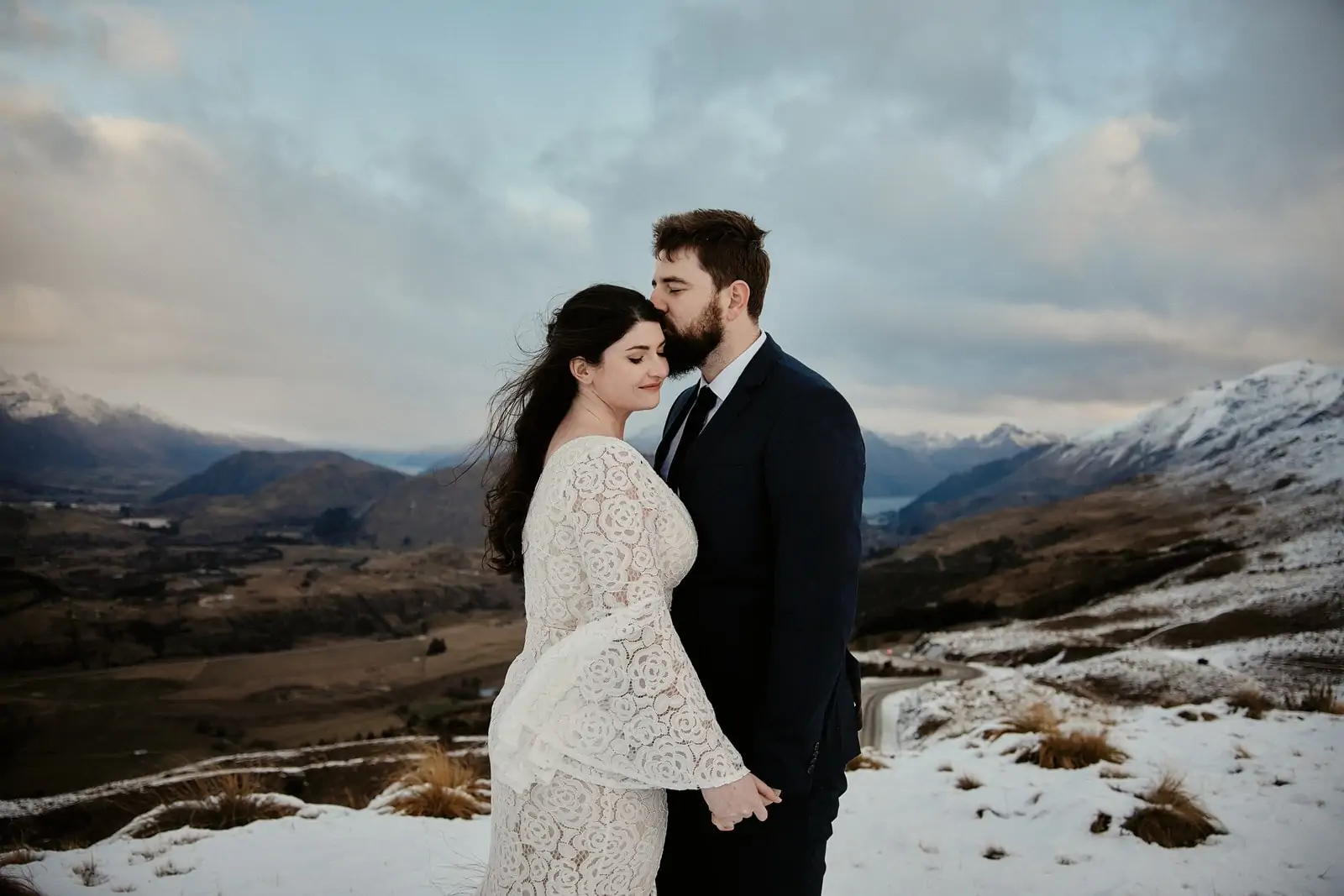 queenstown nz winter elopement wedding photographer planner