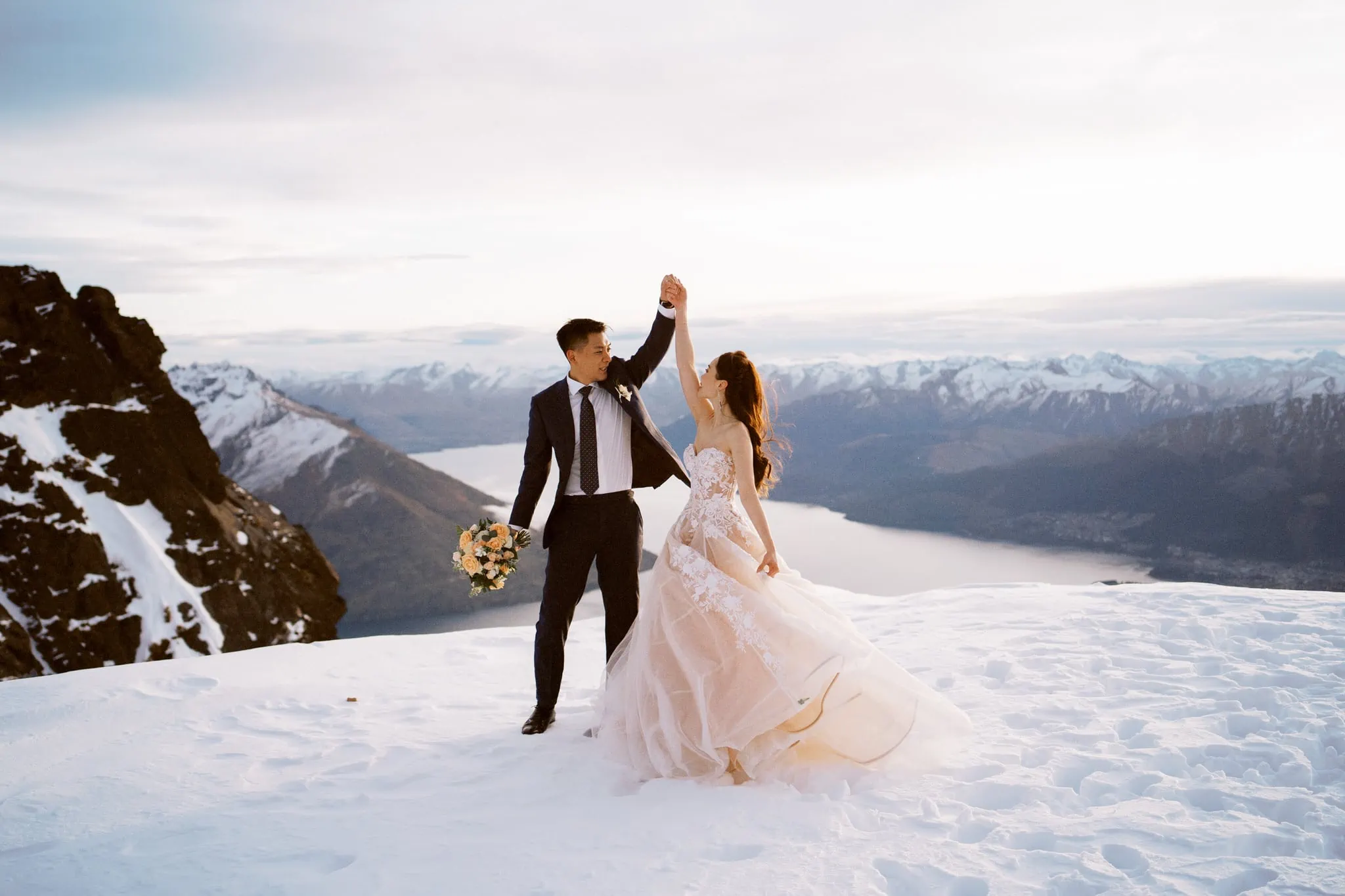queenstown remarkables snow winter heli wedding elopement prewedding shoot photographer