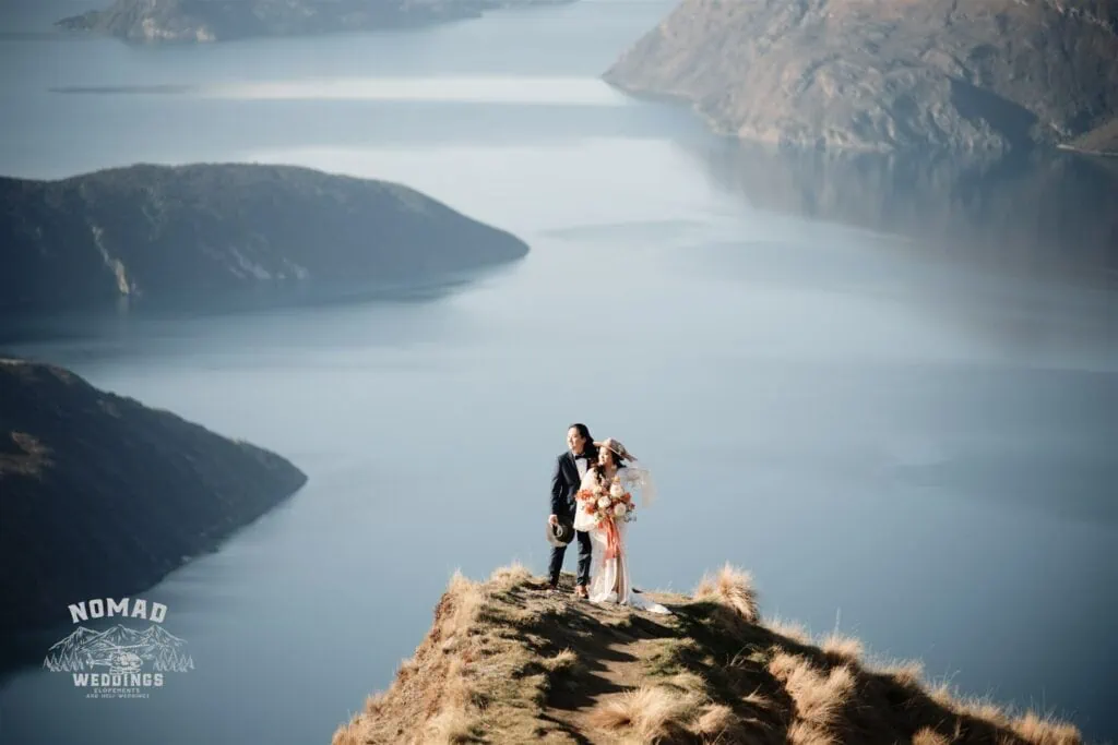 Jamie and Andrew's elopement on Coromandel Peak in Queenstown, New Zealand with breathtaking lake views.