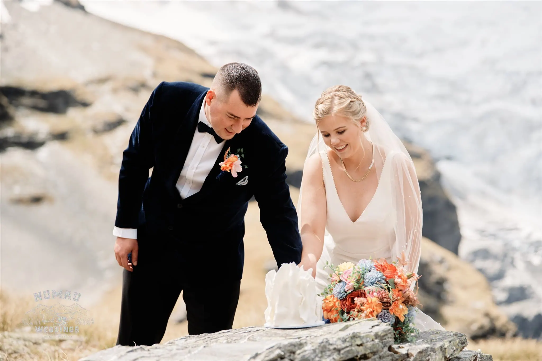 Queenstown New Zealand Coromandel Peak Heli Elopement Wedding Elopement Wedding Photographer Lake Erskine jpg.