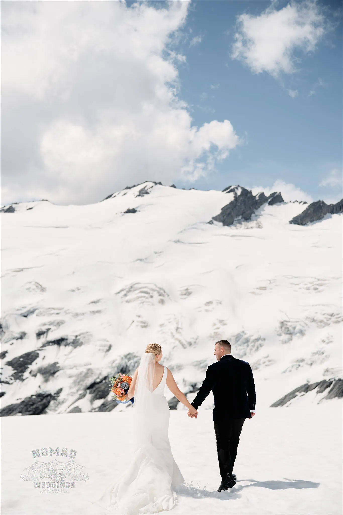 Queenstown New Zealand Coromandel Peak Heli Elopement Wedding Elopement Wedding Photographer Lake Erskine jpg.