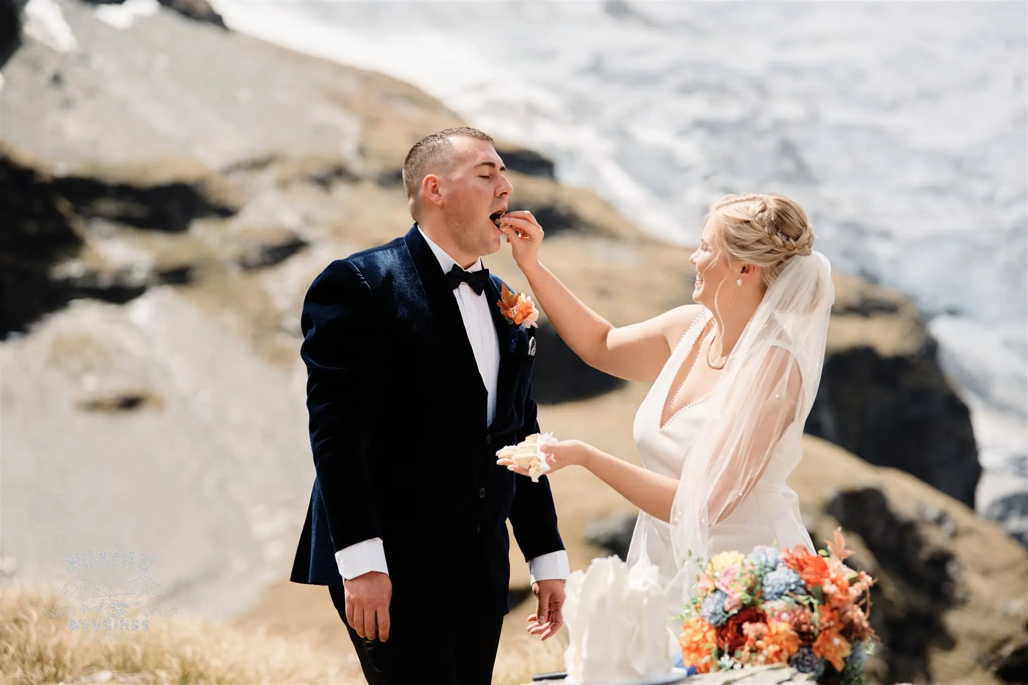 Queenstown New Zealand Coromandel Peak Heli Elopement Wedding Elopement Wedding Photographer Lake Erskine jpg.