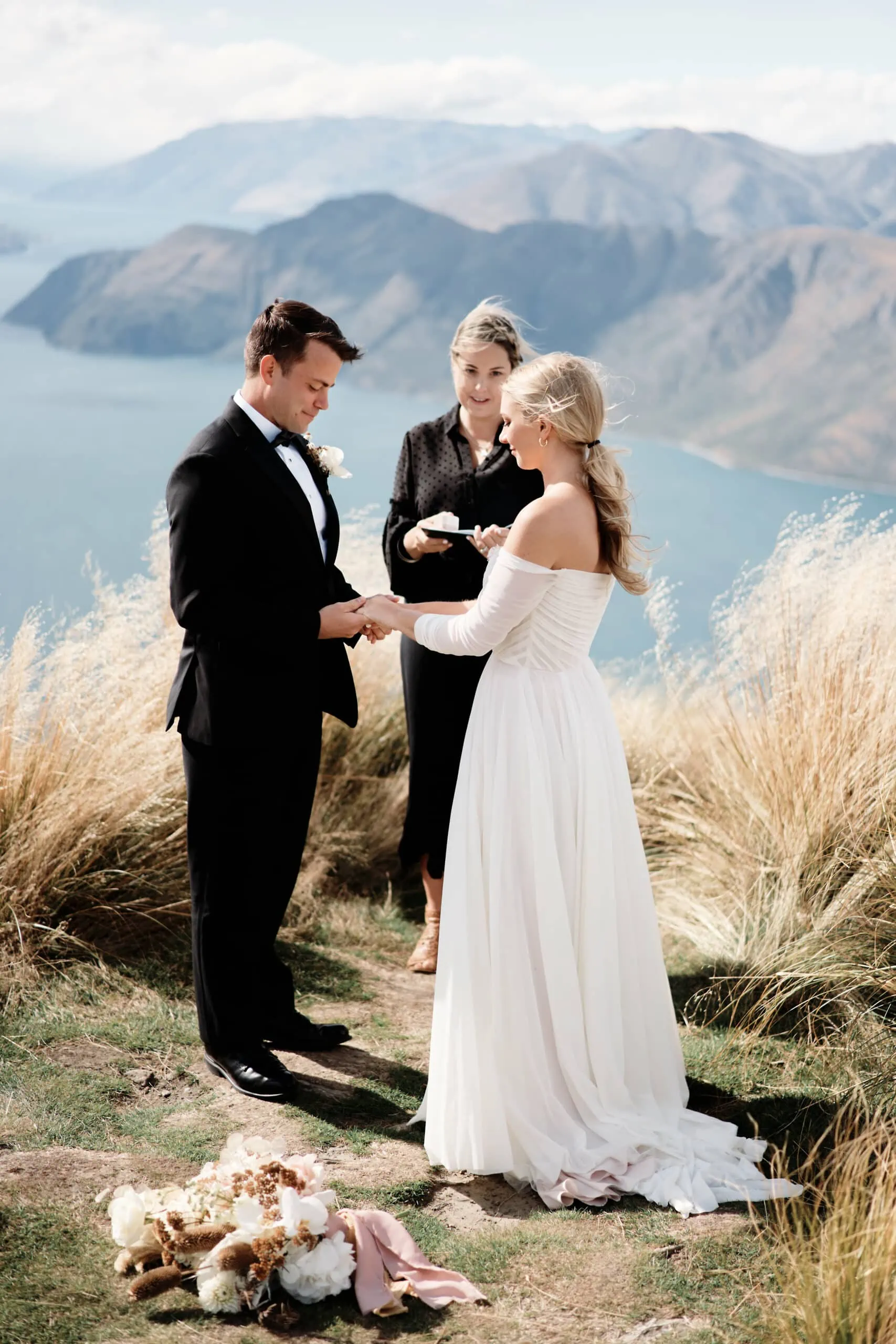 Queenstown New Zealand Heli Elopement Wedding Elopement Wedding Photographer Mt. Roy's Peak jpg