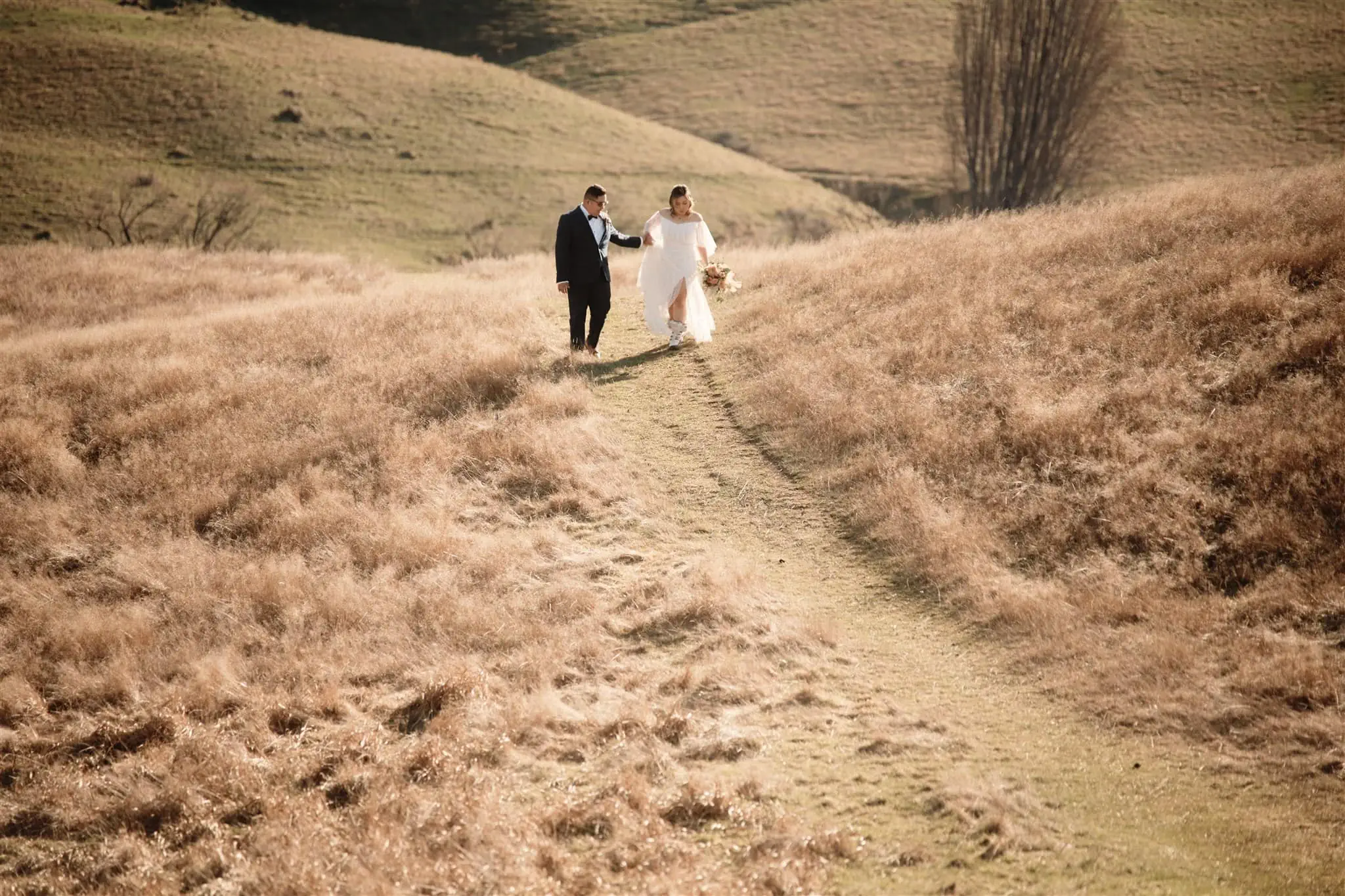 Queenstown New Zealand Heli Wedding Cecil Peak Elopement Wedding Photographer Lake Wakatipu jpg.