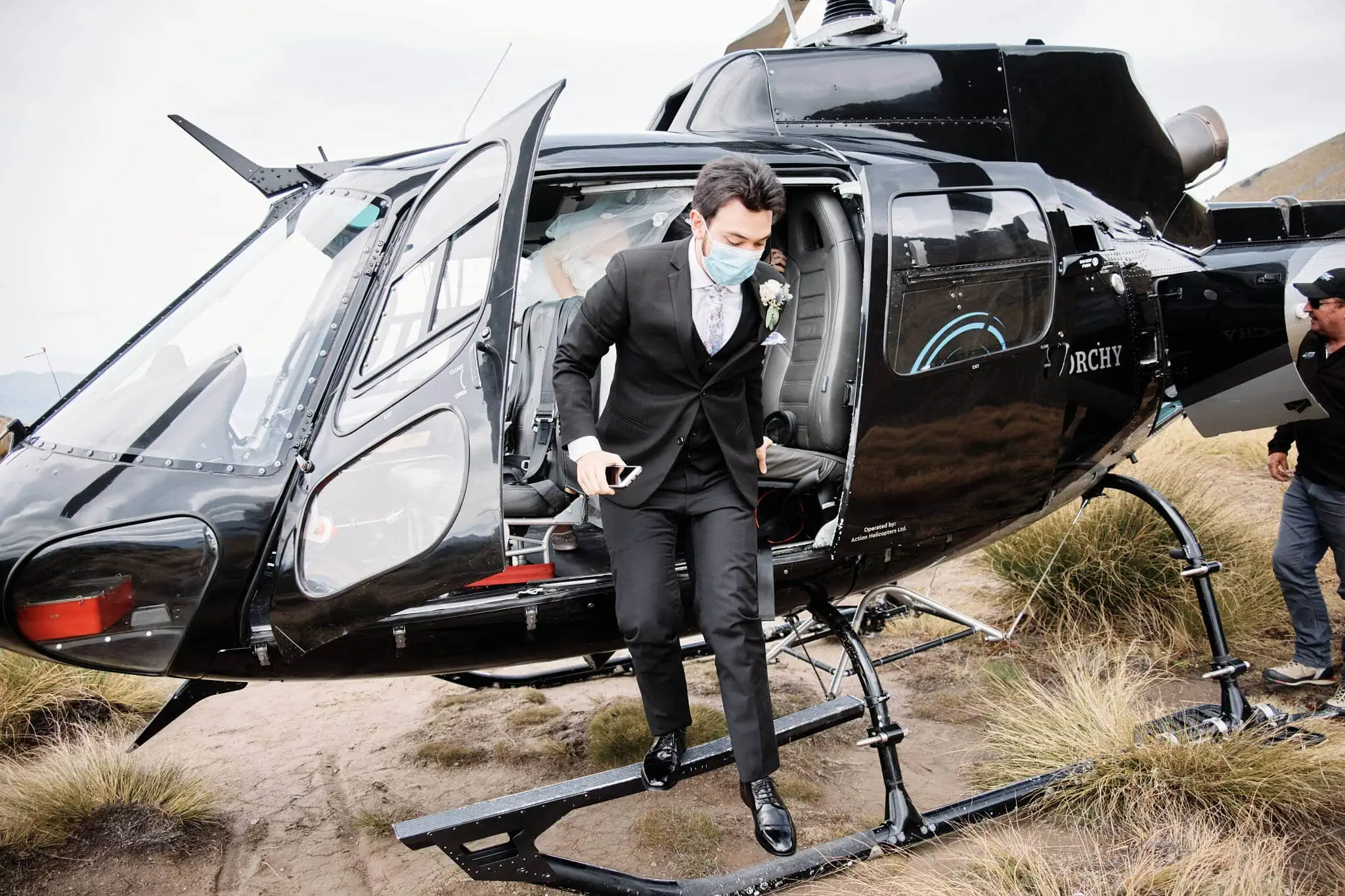 Carlos is disembarking from a helicopter at Cecil Peak, making his intimate elopement wedding with Wanzhu even more memorable.