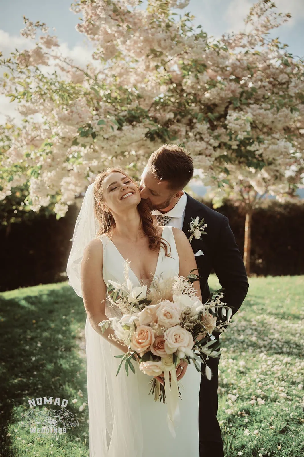 Queenstown New Zealand Stoneridge Estate Elopement Wedding Photographer Bayonet Peaks jpg.