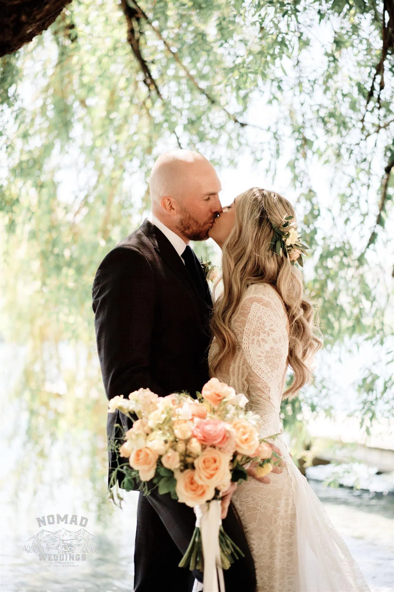 Queenstown New Zealand Stoneridge Estate Elopement Wedding Photographer Lake Wakatipu jpg.