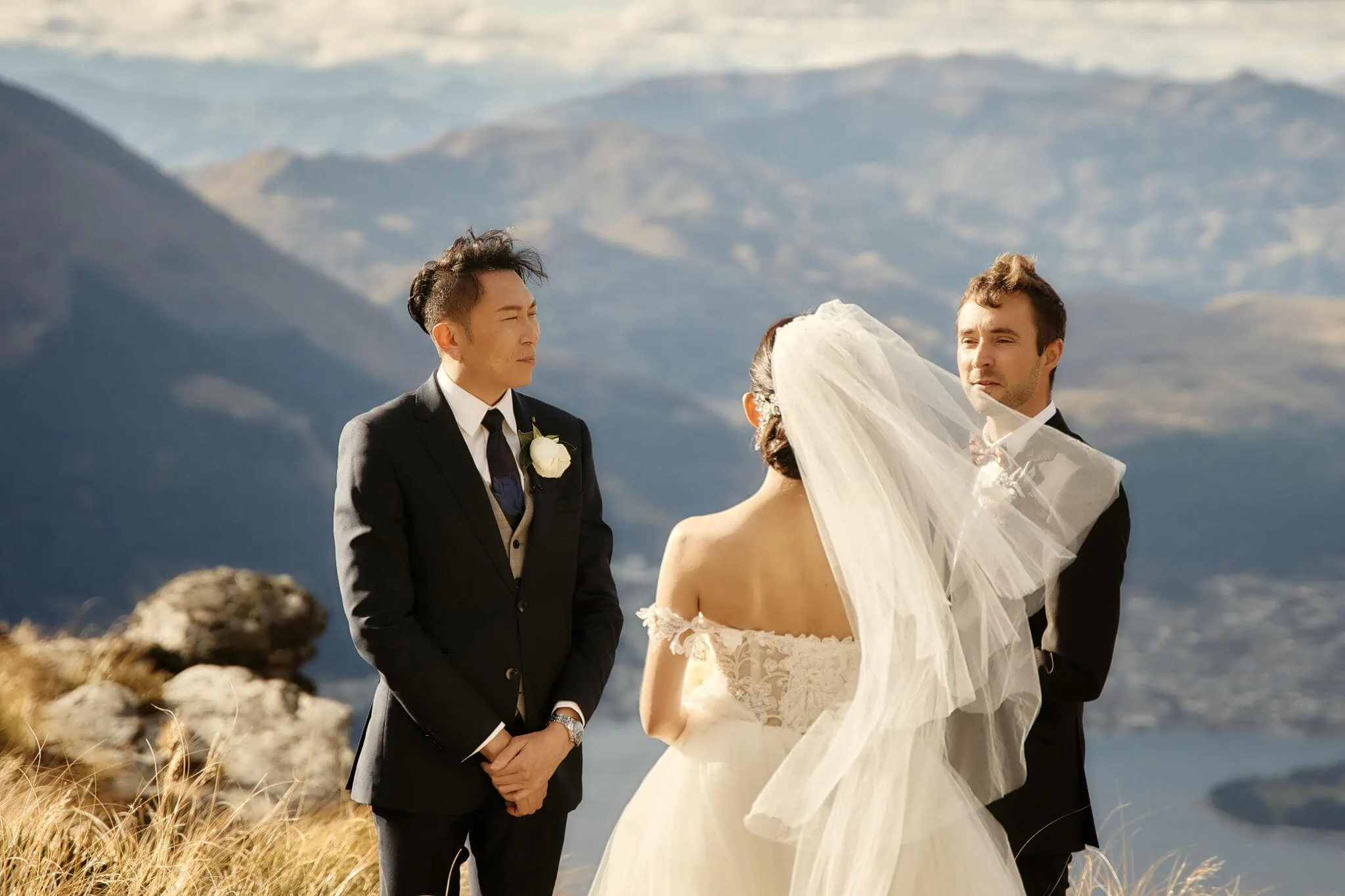 Queenstown New Zealand Elopement Wedding Photographer - Keywords: Scenic Queenstown | Elopement Wedding
Description: Sarah and Tim have a scenic elopement wedding in Queenstown, overlooking a lake.