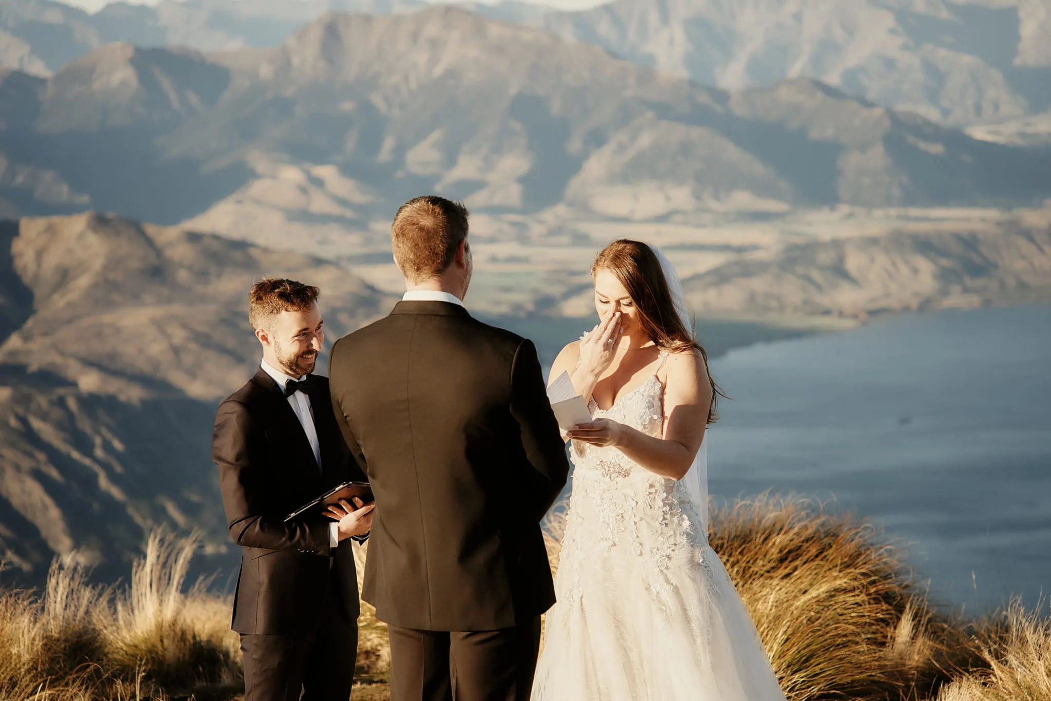 Queenstown New Zealand Elopement Wedding Photographer - Ashleigh and Anthony have a Roy's Peak Heli Elopement Wedding on top of a mountain in New Zealand.