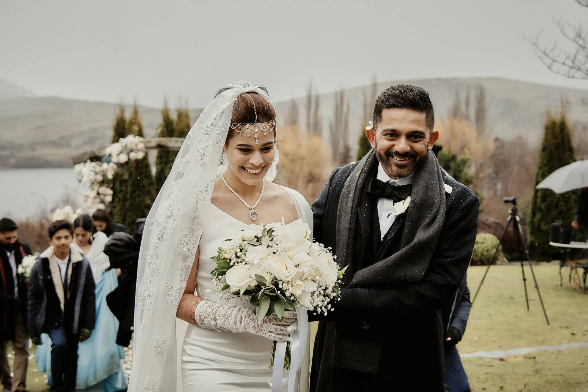 Queenstown New Zealand Elopement Wedding Photographer - Keywords: Queenstown Islamic Wedding

Description: Wasim and Yumn celebrate their Islamic wedding as they walk down the aisle in Queenstown.